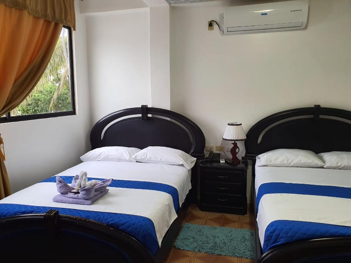Hostal Cormorant Flightless بويرتو أيورا المظهر الخارجي الصورة